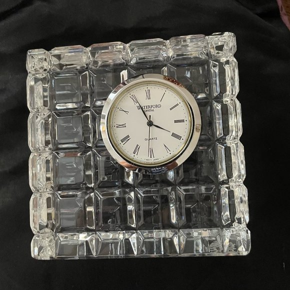 Waterford Crystal Clock Like New Made in Ireland - Picture 1 of 4